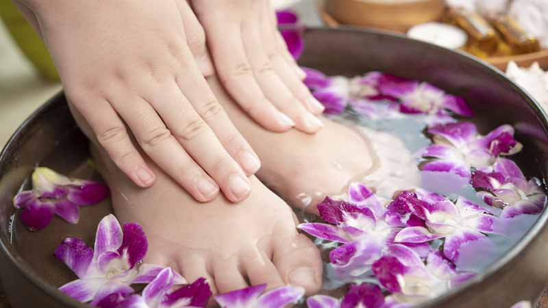 The Ultimate Guide to Foot Spa: Why Your Feet Deserve This Care